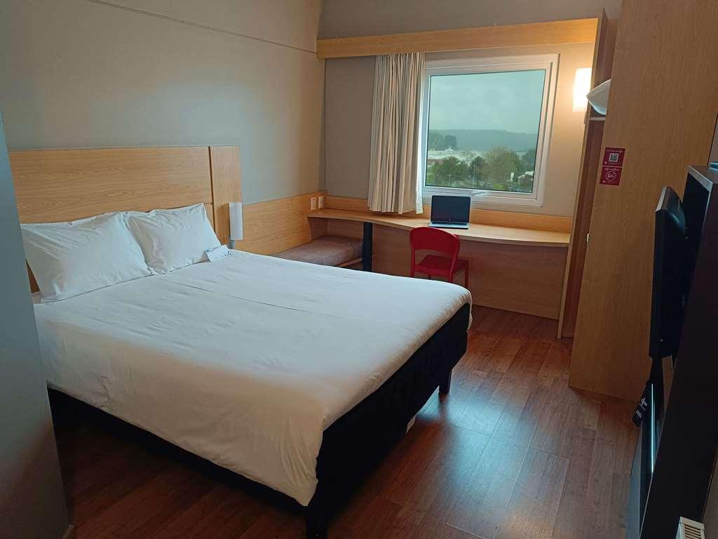 Ibis Puerto Montt Hotel Room photo